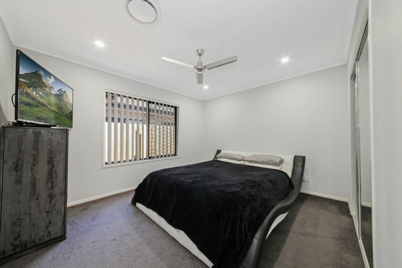 Photo - 6 Mount Greville Way, Park Ridge QLD 4125 - Image 10