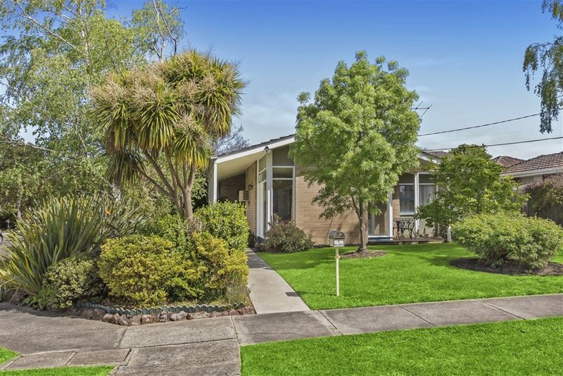 6 Munro Avenue, Mount Waverley VIC 3149