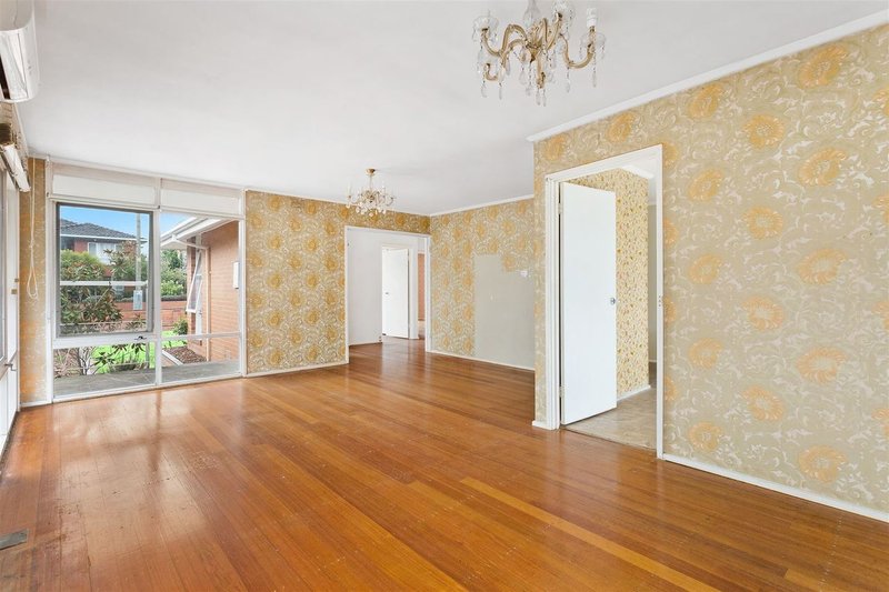 Photo - 6 Murdoch Ave , Mulgrave VIC 3170 - Image 2