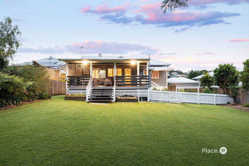 Photo - 6 Murton Avenue, Holland Park QLD 4121 - Image 23