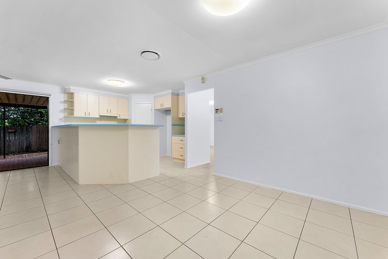 Photo - 6 Myal Court, Mango Hill QLD 4509 - Image 5