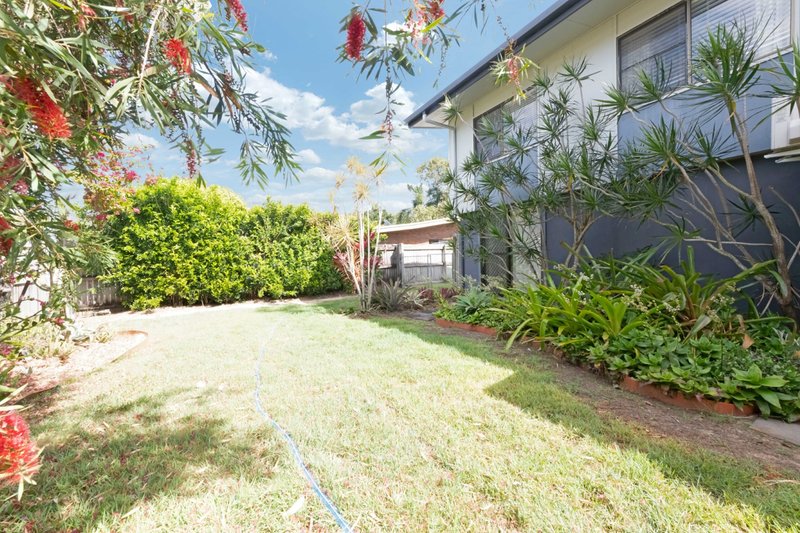 Photo - 6 Nadarmi Drive, Andergrove QLD 4740 - Image 2