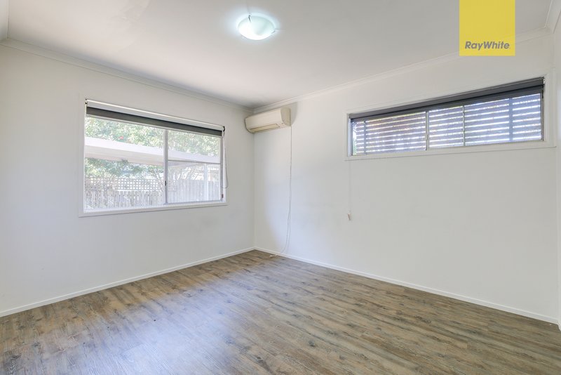 Photo - 6 Naomi Court, Rochedale South QLD 4123 - Image 6