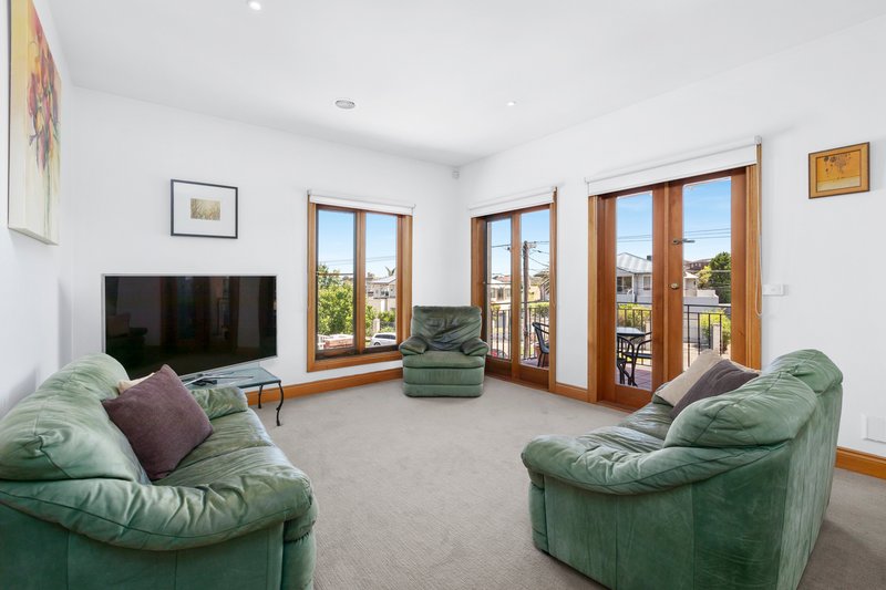 Photo - 6 Naples Road, Mentone VIC 3194 - Image 8