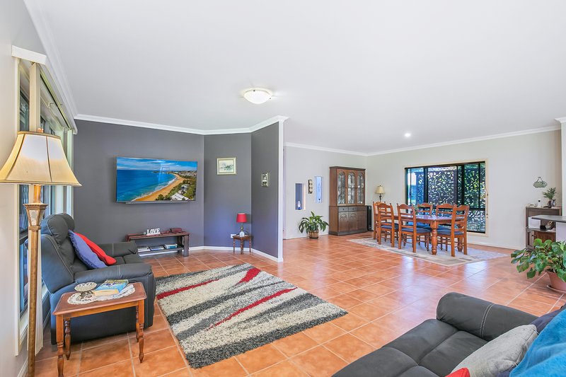 Photo - 6 Natalie Close, Deception Bay QLD 4508 - Image 6