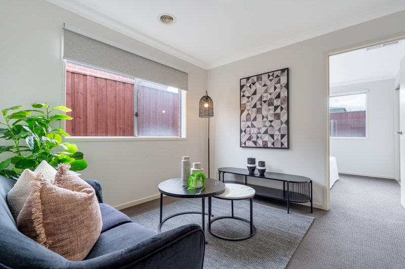 Photo - 6 Nebula Crescent, Mickleham VIC 3064 - Image 6