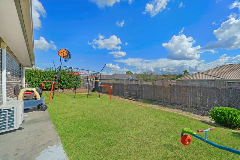 Photo - 6 Nelson Court, Morayfield QLD 4506 - Image 15