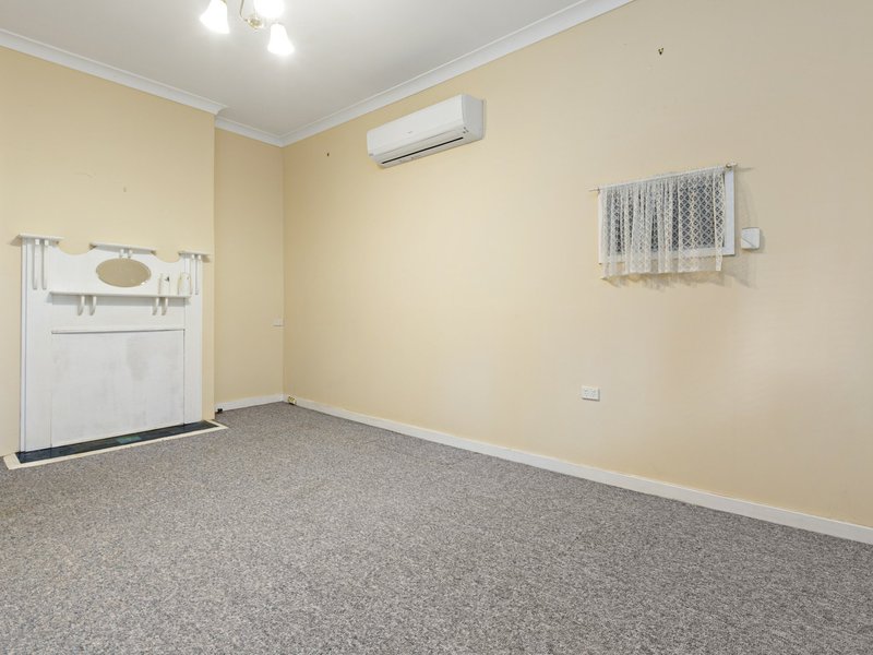 Photo - 6 Nelson Street, Cessnock NSW 2325 - Image 7