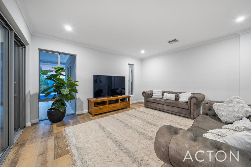 Photo - 6 Nemagold Grove, Coogee WA 6166 - Image 7