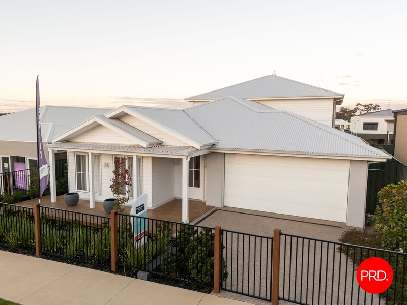 Photo - 6 Neon Crescent, Strathfieldsaye VIC 3551 - Image 1
