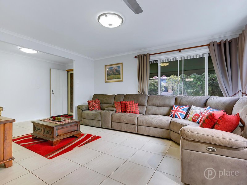 Photo - 6 Nero Close, Jindalee QLD 4074 - Image 4