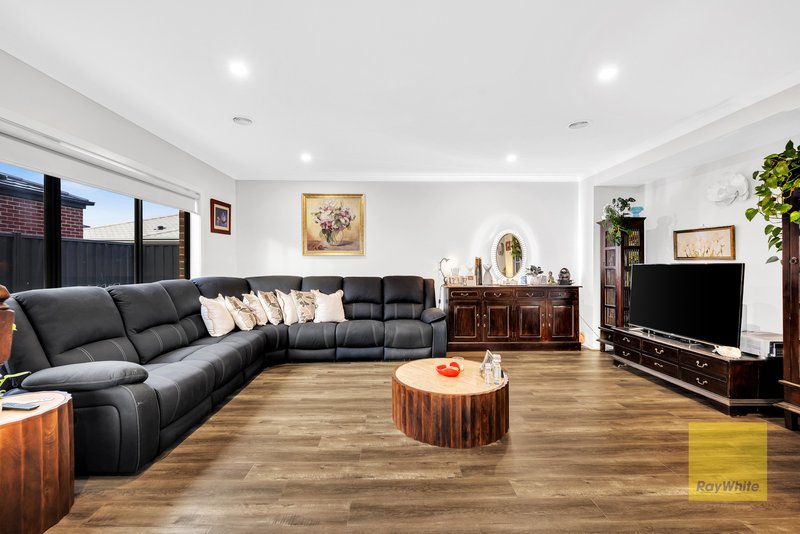 Photo - 6 Nevado Drive, Truganina VIC 3029 - Image 6