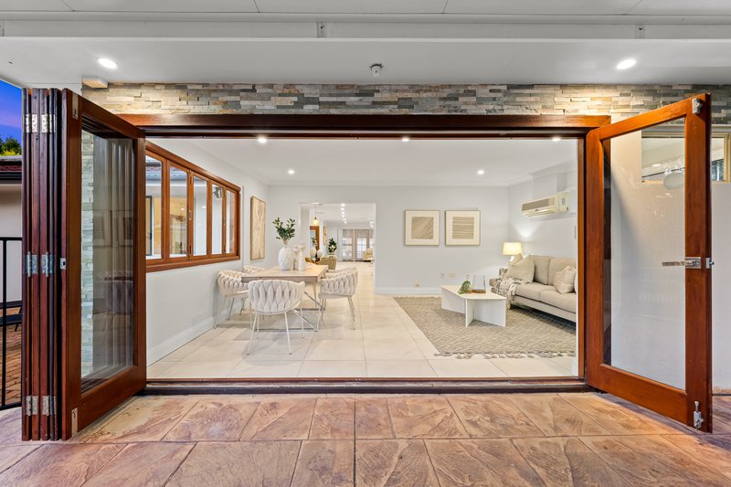 Photo - 6 Nevern Street, Macgregor QLD 4109 - Image 14