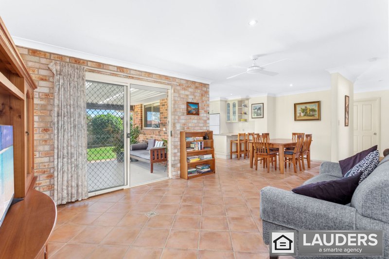 Photo - 6 Newlan Court, Old Bar NSW 2430 - Image 3