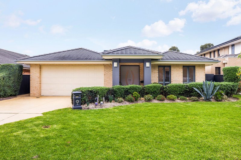 Photo - 6 Niblick Circuit, Sandhurst VIC 3977 - Image 1