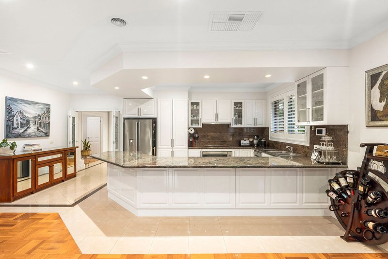 Photo - 6 Niblick Circuit, Sandhurst VIC 3977 - Image 9