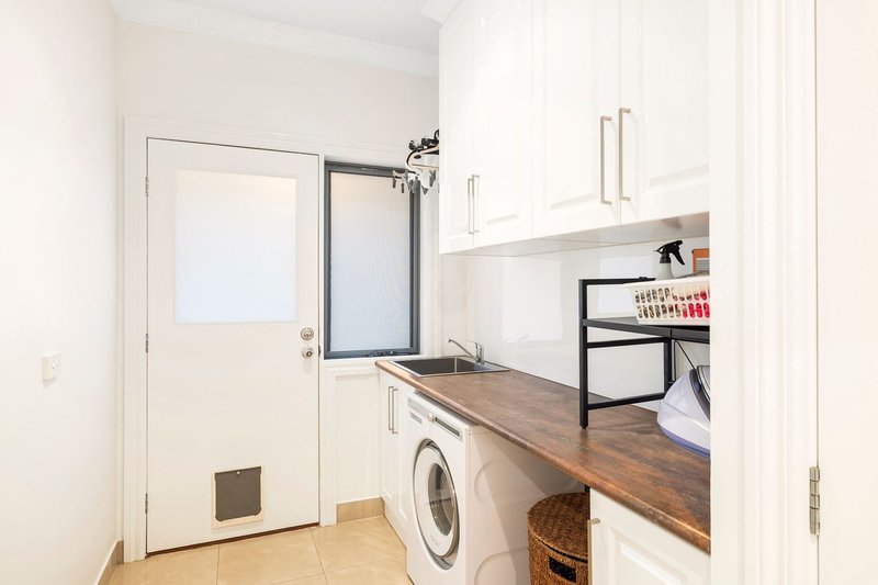 Photo - 6 Niblick Circuit, Sandhurst VIC 3977 - Image 14