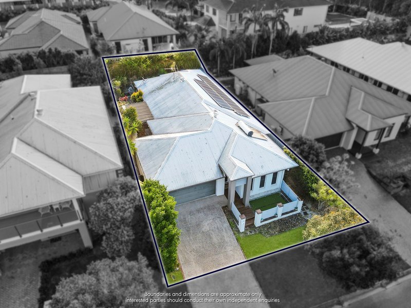 Photo - 6 Nicklaus Parade, North Lakes QLD 4509 - Image 3