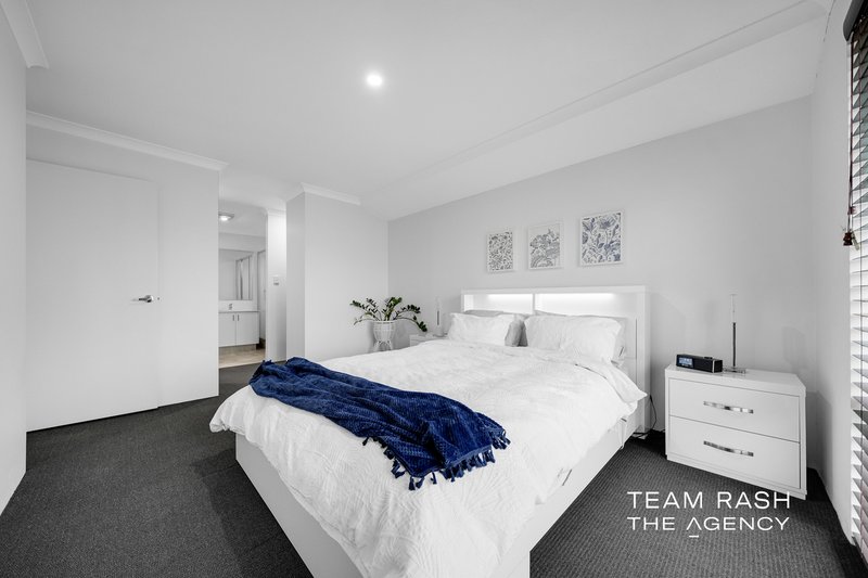 Photo - 6 Nivea Street, Banksia Grove WA 6031 - Image 4