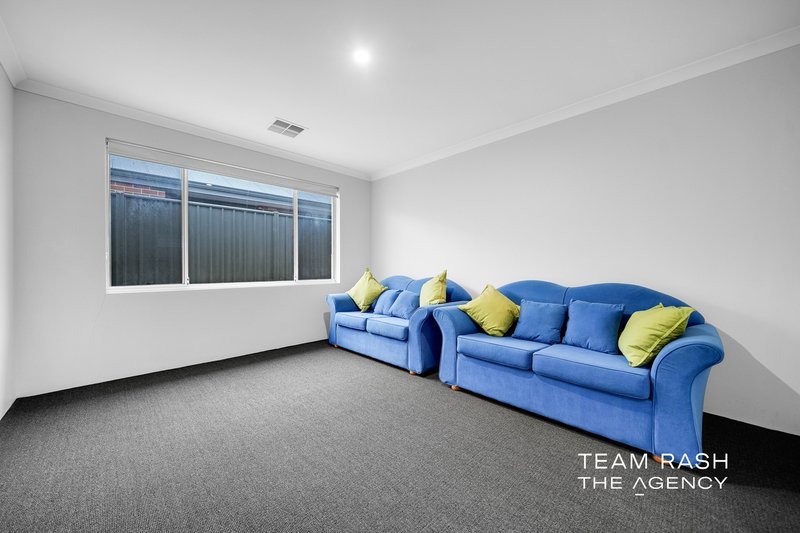 Photo - 6 Nivea Street, Banksia Grove WA 6031 - Image 6
