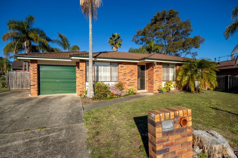 6 Noelene Close, Bateau Bay NSW 2261