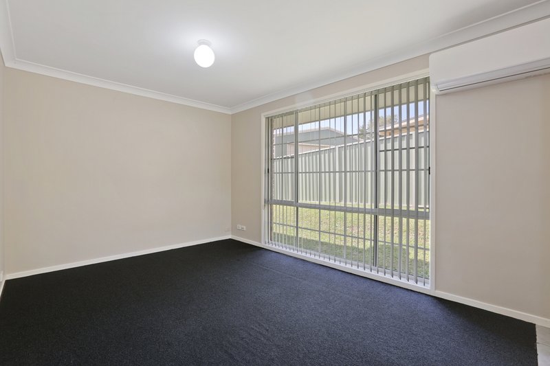 Photo - 6 Normanby Place, Albion Park NSW 2527 - Image 4