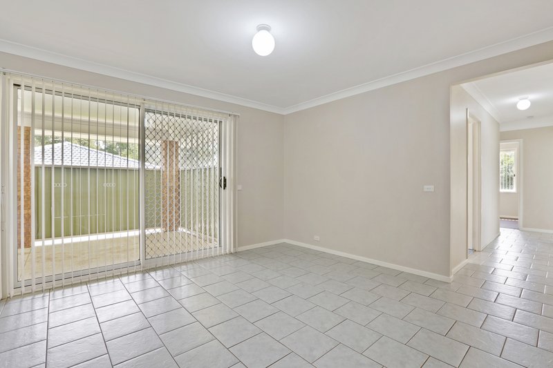 Photo - 6 Normanby Place, Albion Park NSW 2527 - Image 5