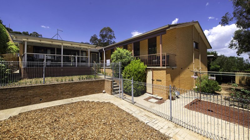 Photo - 6 North Place, Charnwood ACT 2615 - Image 24