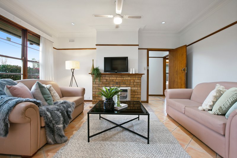 Photo - 6 Northernhay Street, Reservoir VIC 3073 - Image 5