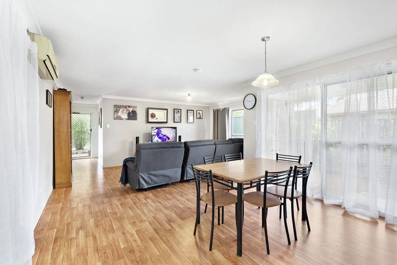 Photo - 6 Noumea Place, Forest Lake QLD 4078 - Image 13