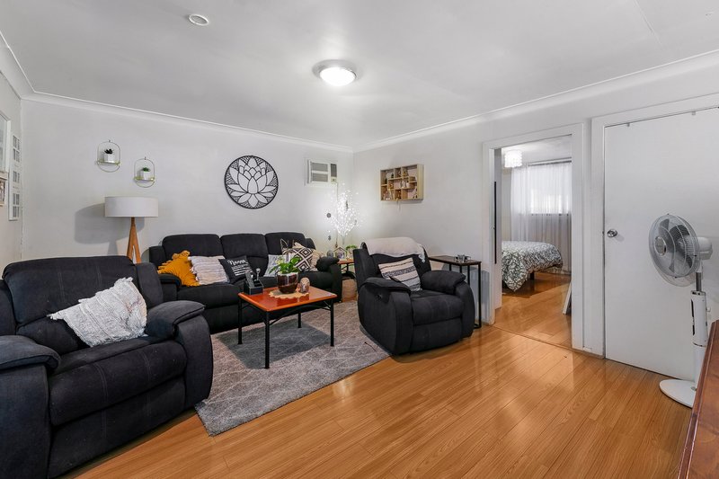 Photo - 6 Nowill Street, Condell Park NSW 2200 - Image 3