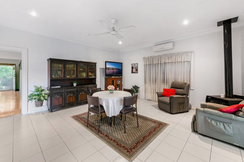 Photo - 6 Nowill Street, Condell Park NSW 2200 - Image 5