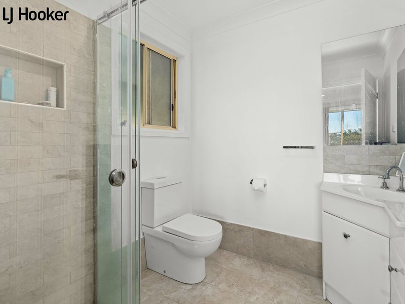 Photo - 6 Nundah Close, Bomaderry NSW 2541 - Image 5