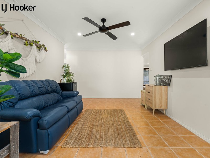 Photo - 6 Nundah Close, Bomaderry NSW 2541 - Image 9