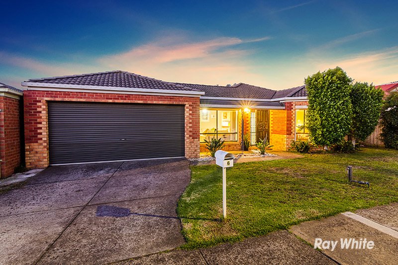 6 Nyarrin Place, Cranbourne West VIC 3977