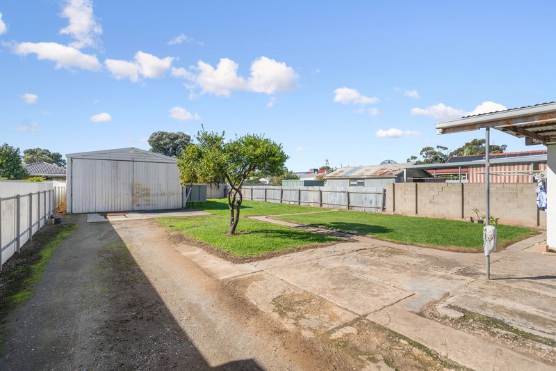 Photo - 6 Nyonga Avenue, Croydon Park SA 5008 - Image 9