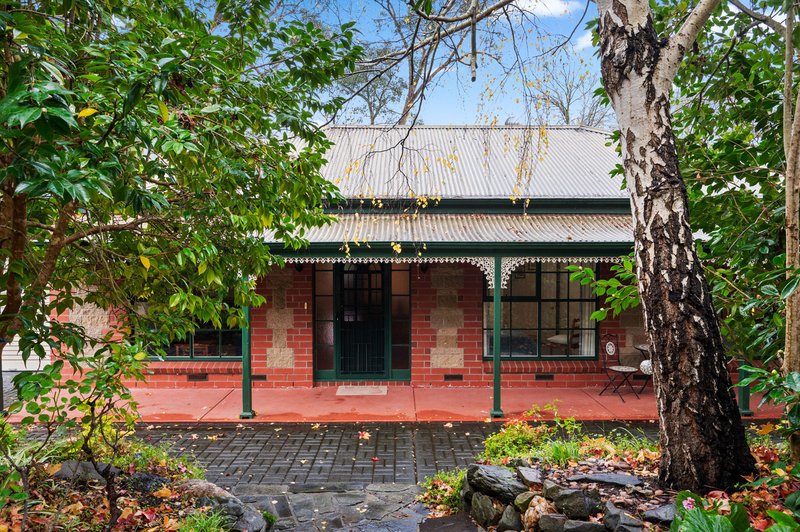 Photo - 6 Oak Avenue, Bridgewater SA 5155 - Image 1