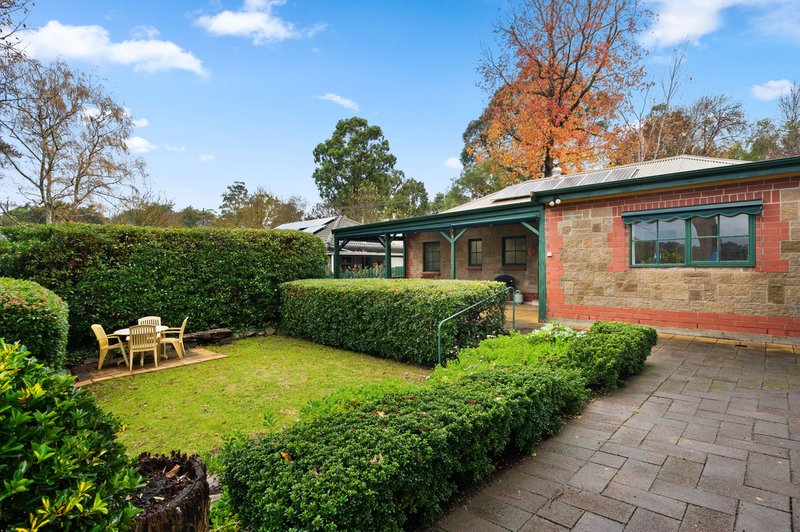 Photo - 6 Oak Avenue, Bridgewater SA 5155 - Image 3