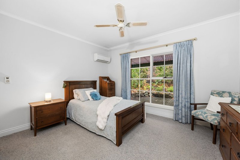 Photo - 6 Oak Avenue, Bridgewater SA 5155 - Image 11