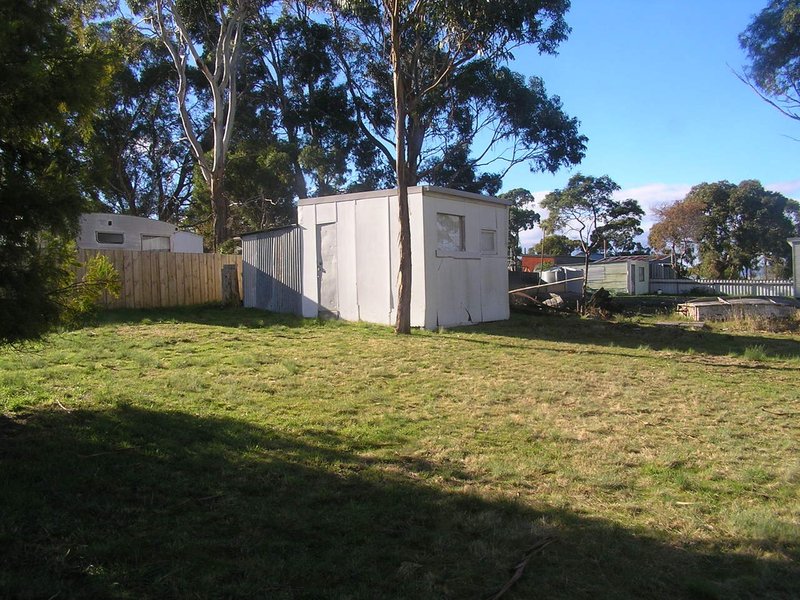 Photo - 6 Oak Street, Primrose Sands TAS 7173 - Image 6