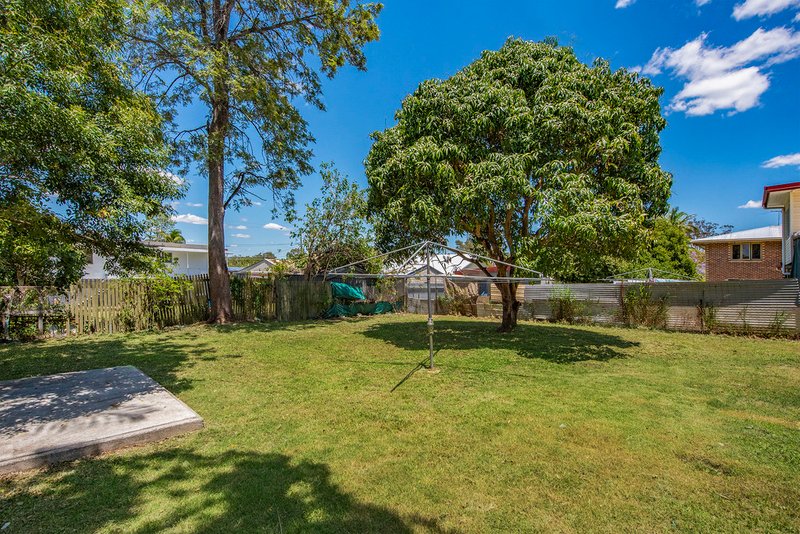 Photo - 6 Oakland Avenue, Woodridge QLD 4114 - Image 14