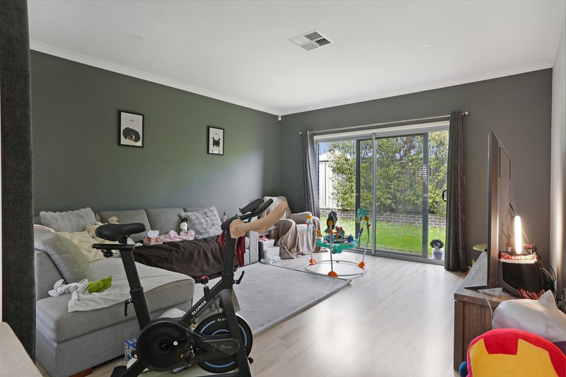 Photo - 6 O'Brien Way, Evanston South SA 5116 - Image 5