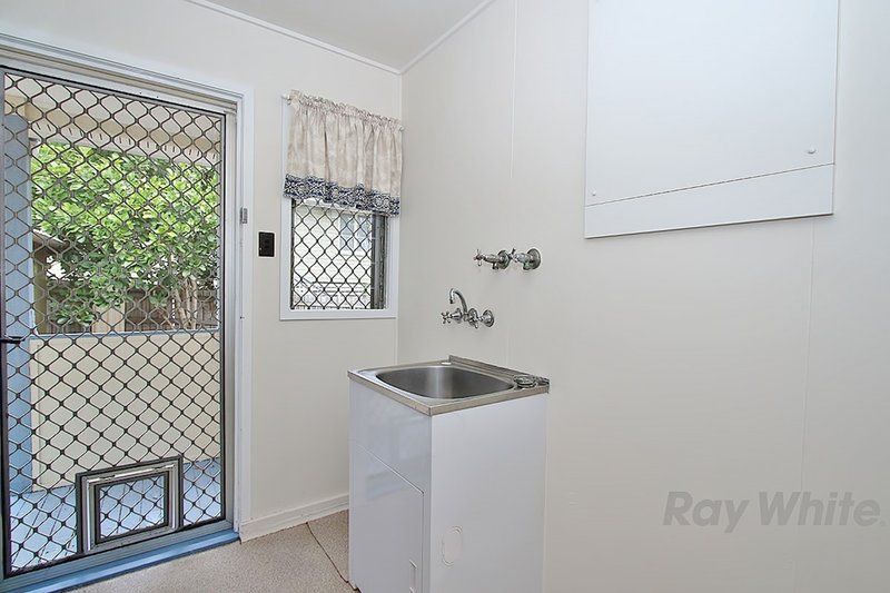 Photo - 6 Odette Street, Leichhardt QLD 4305 - Image 10