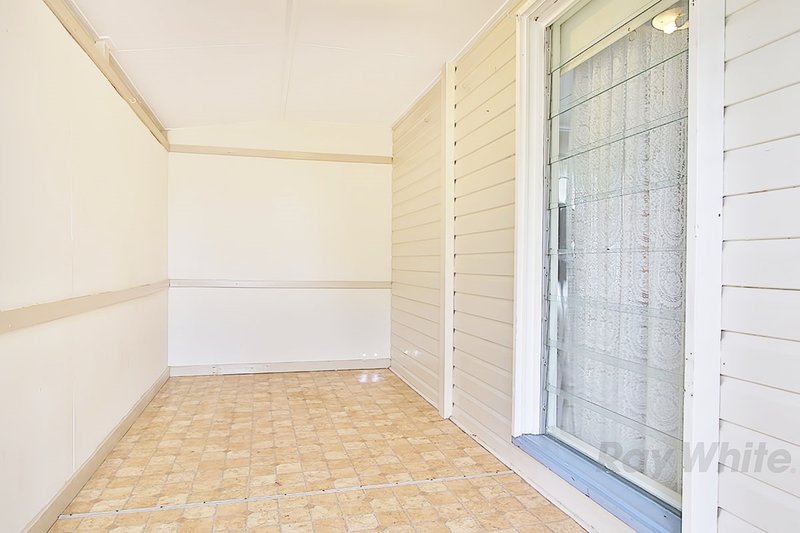 Photo - 6 Odette Street, Leichhardt QLD 4305 - Image 11