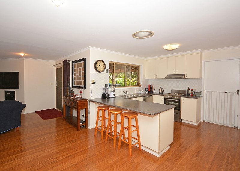 Photo - 6 Olive Court, Pialba QLD 4655 - Image 7