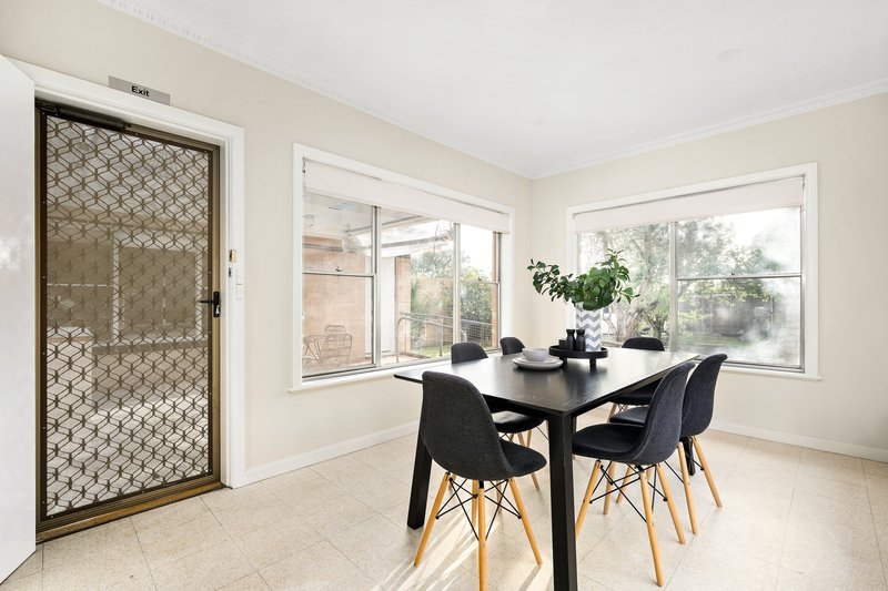 Photo - 6 Oliver Court, Fawkner VIC 3060 - Image 5