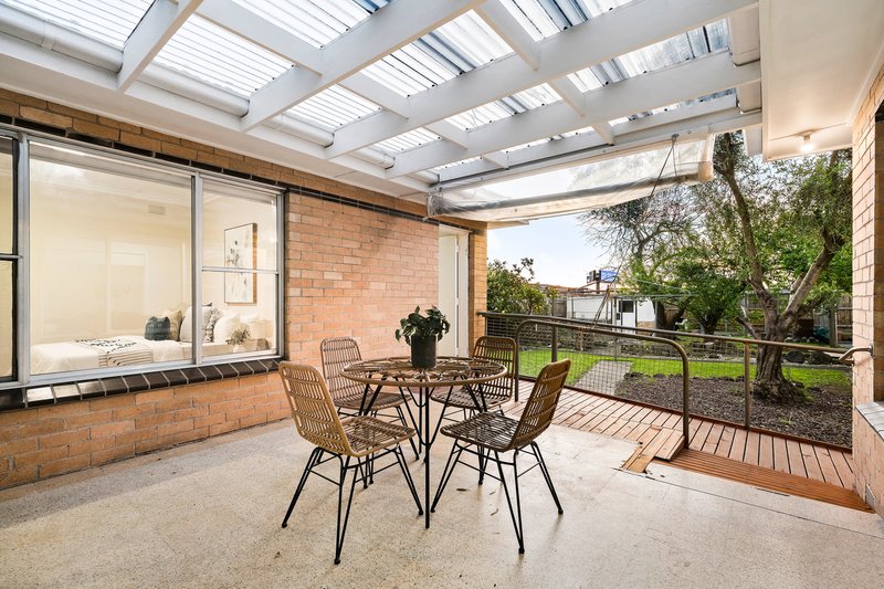 Photo - 6 Oliver Court, Fawkner VIC 3060 - Image 10
