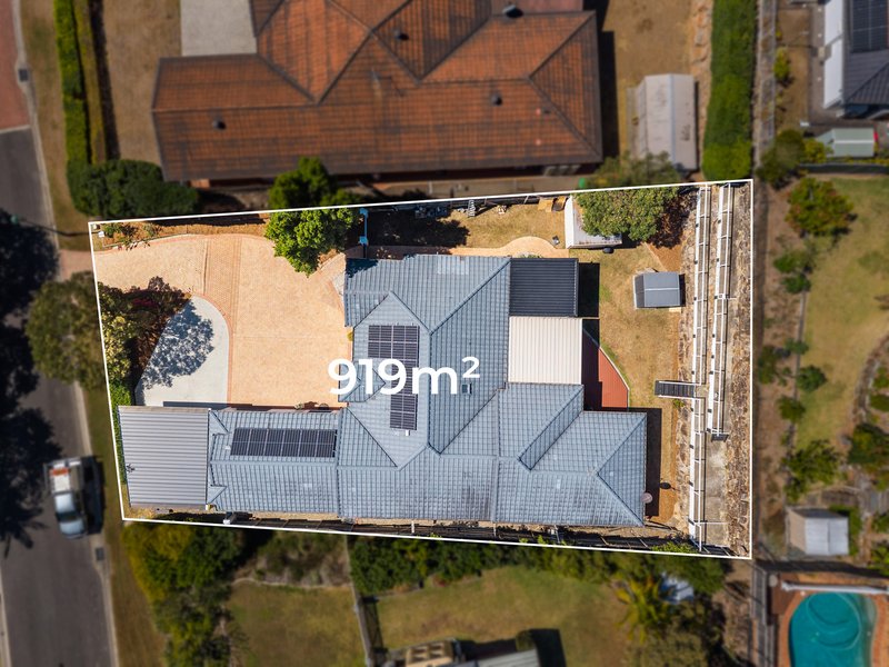 Photo - 6 Orbital Close, Bridgeman Downs QLD 4035 - Image 19