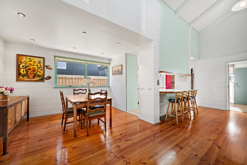 Photo - 6 Orcades Avenue, Rye VIC 3941 - Image 5