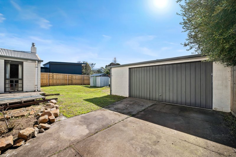 Photo - 6 Orcades Avenue, Rye VIC 3941 - Image 7
